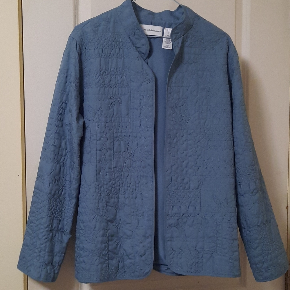 Light quilted jacket